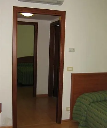 Mediterraneo Hotel
