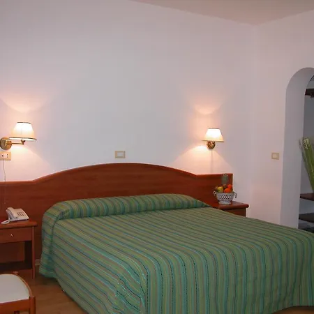 Mediterraneo Hotel 3*